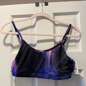NWT- Size Medium Forever21 sports bra